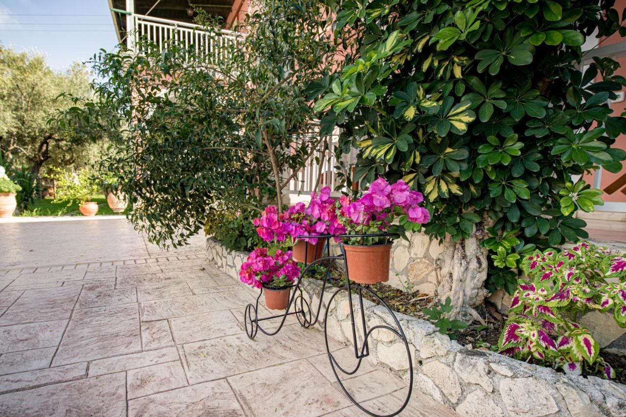 Maria Studios Κερί Εξωτερικό φωτογραφία